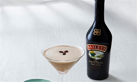 should i refrigerate baileys|how long does baileys last in the fridge.